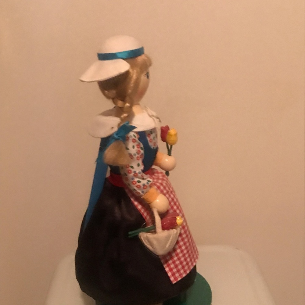 Nut cracker - Picture 2 of 4